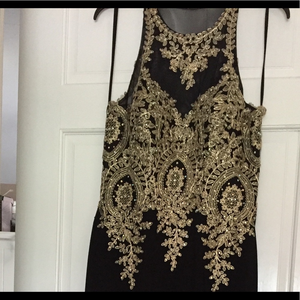 Xscape Dress - Picture 2 of 8